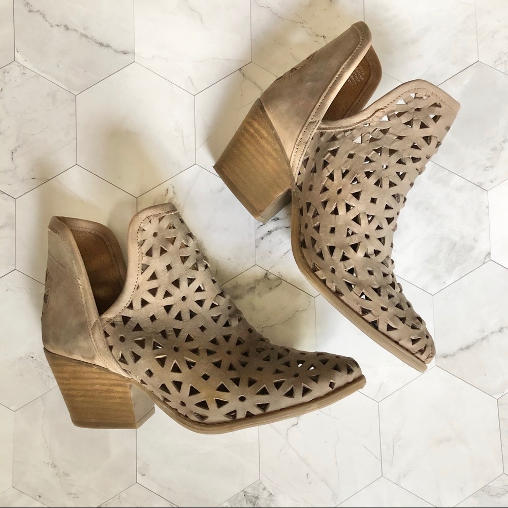 Musse & Cloud Athena Western Bootie